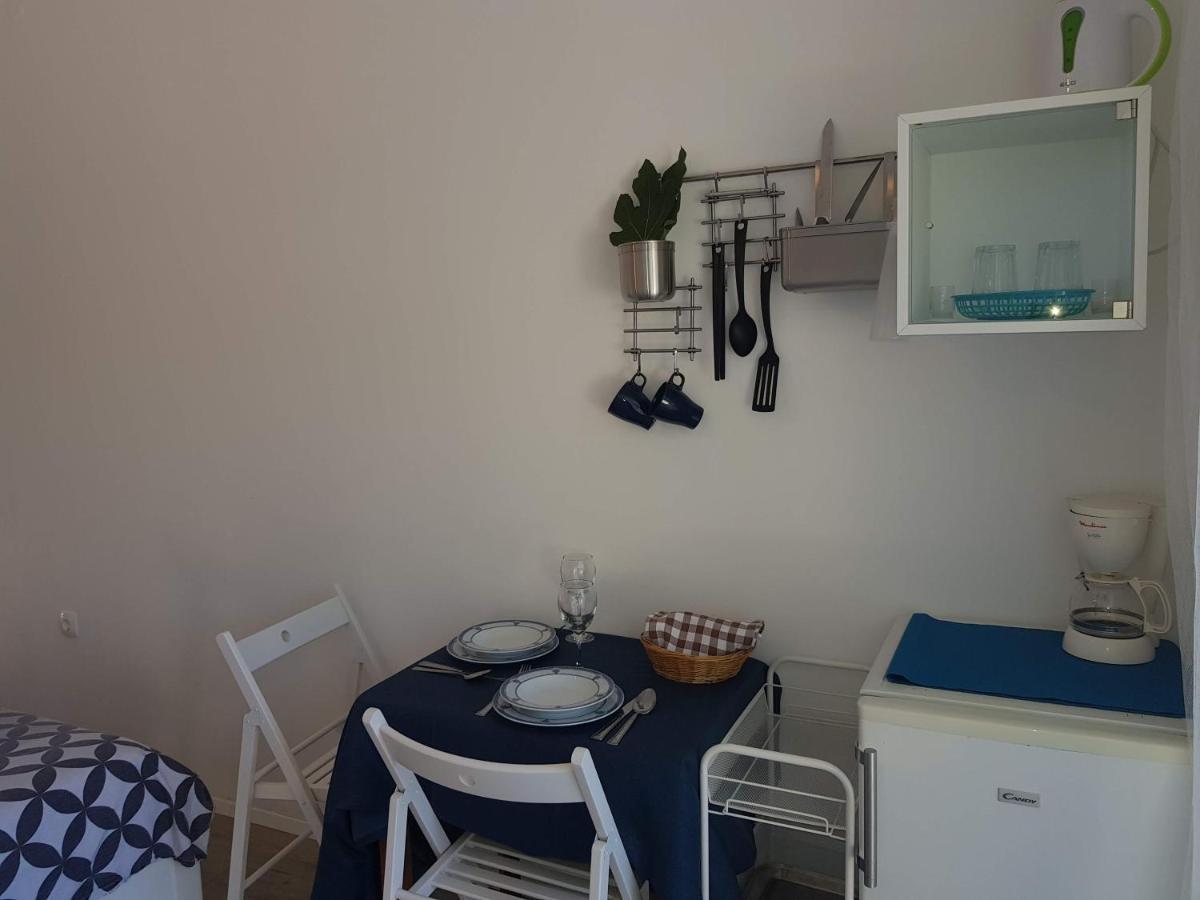 Apartmani Elena Malinska Bagian luar foto