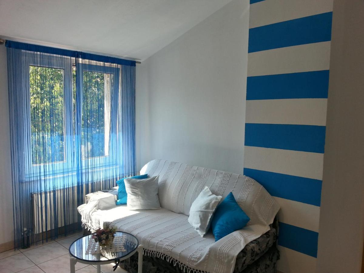 Apartmani Elena Malinska Bagian luar foto