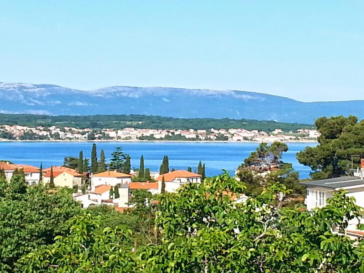 Apartmani Elena Malinska Bagian luar foto